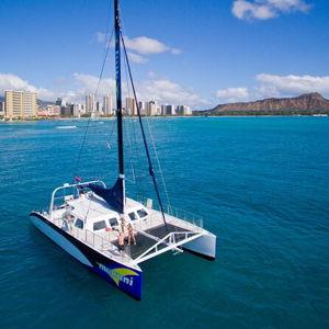 Sunset Catamaran in Oahu