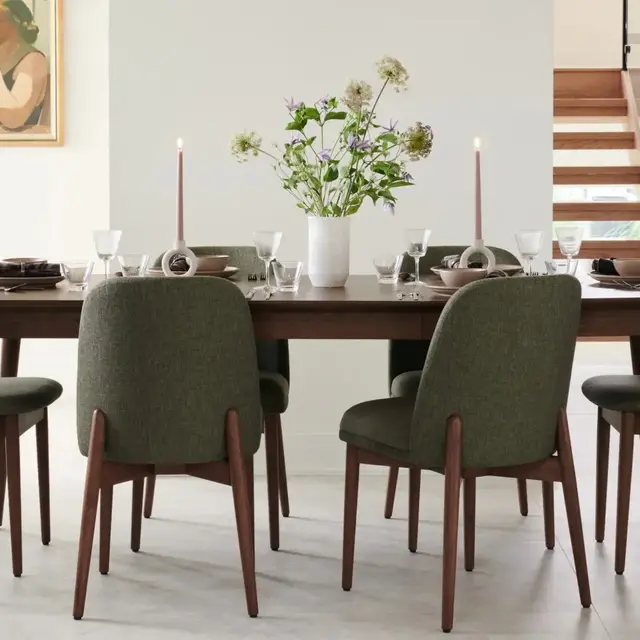 Serif Extendable Dining Table (59" to 79")