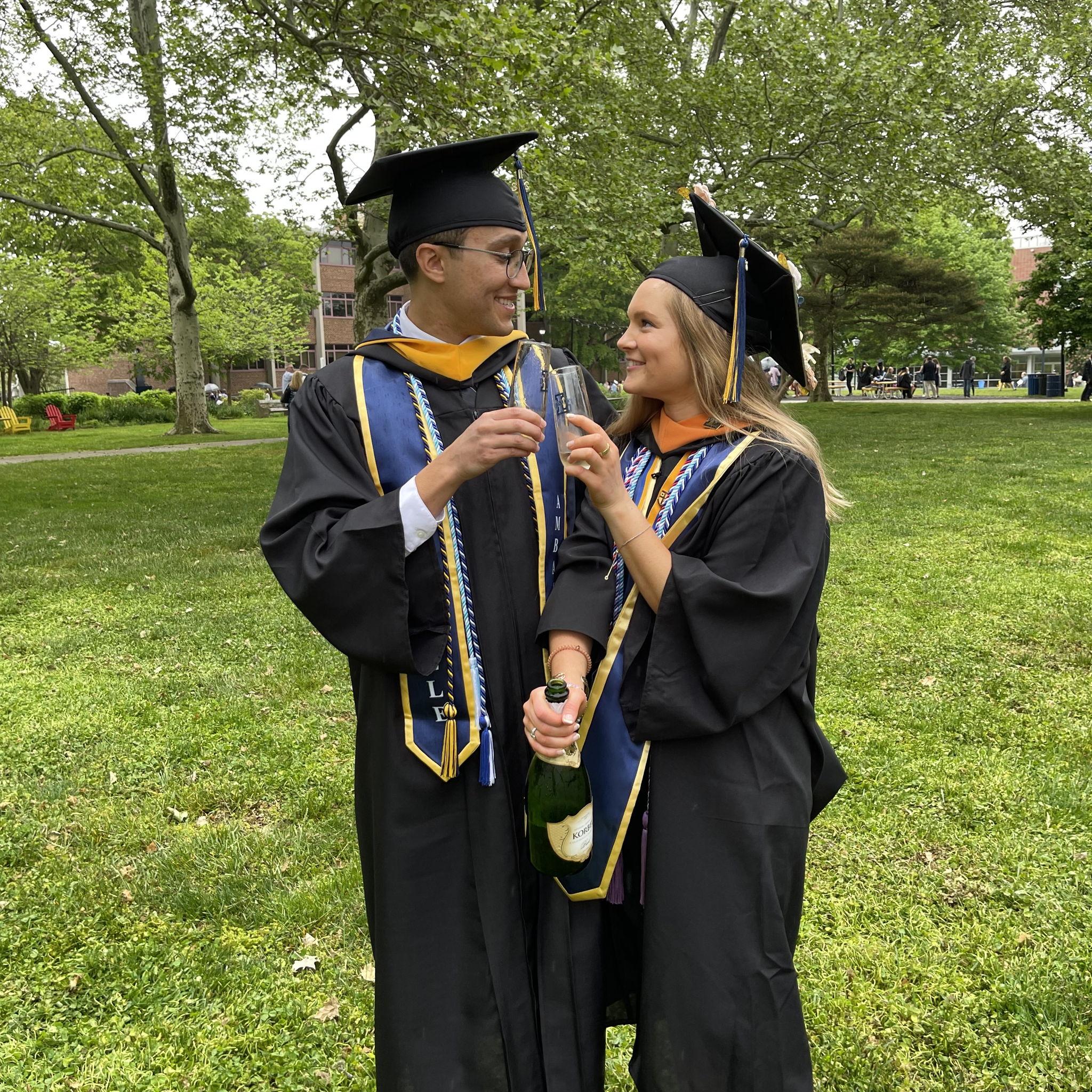La soul mates graduating together!