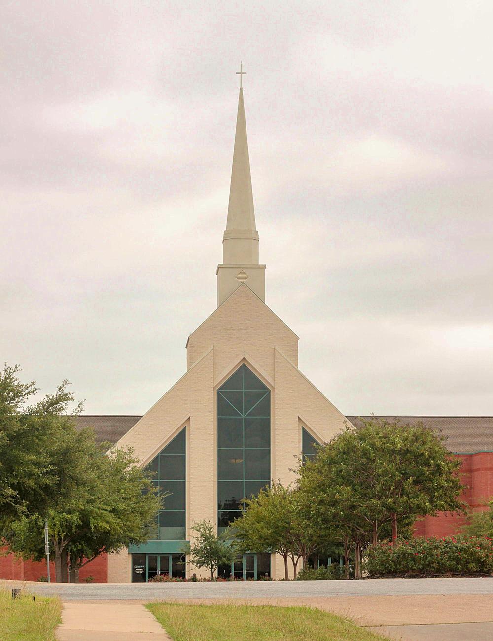 The Wedding Website of Andrew Moore and Harper Hans