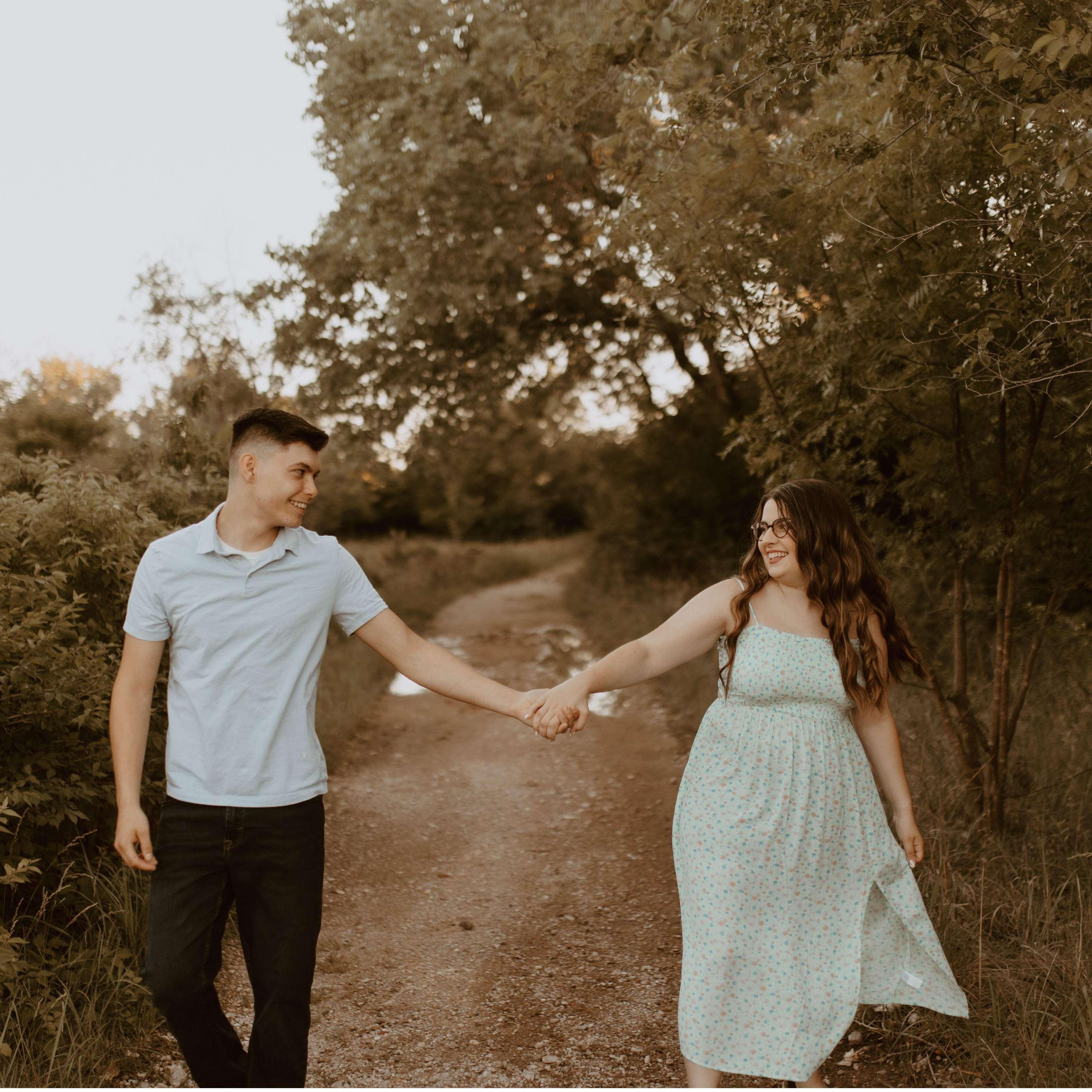 June 2022. The couple got their second round of engagement photos done with their photographer!