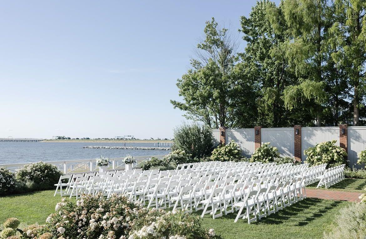 The Wedding Website of Jenna Hosker and Matt Palumbo