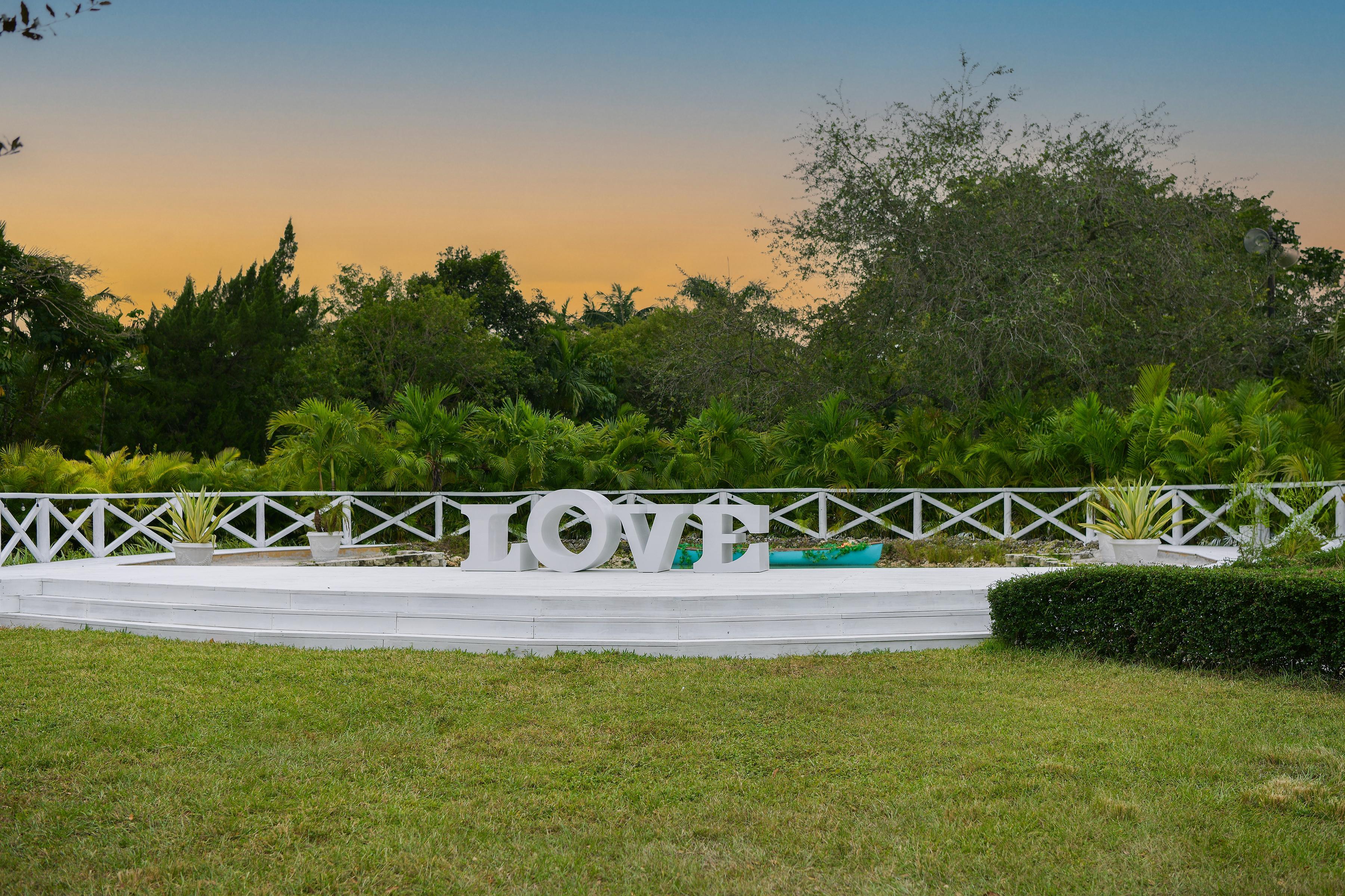 Media Luna Ranch | Wedding Venues | Cost, Reviews \u0026 Photos | Zola, image size:3601x2400