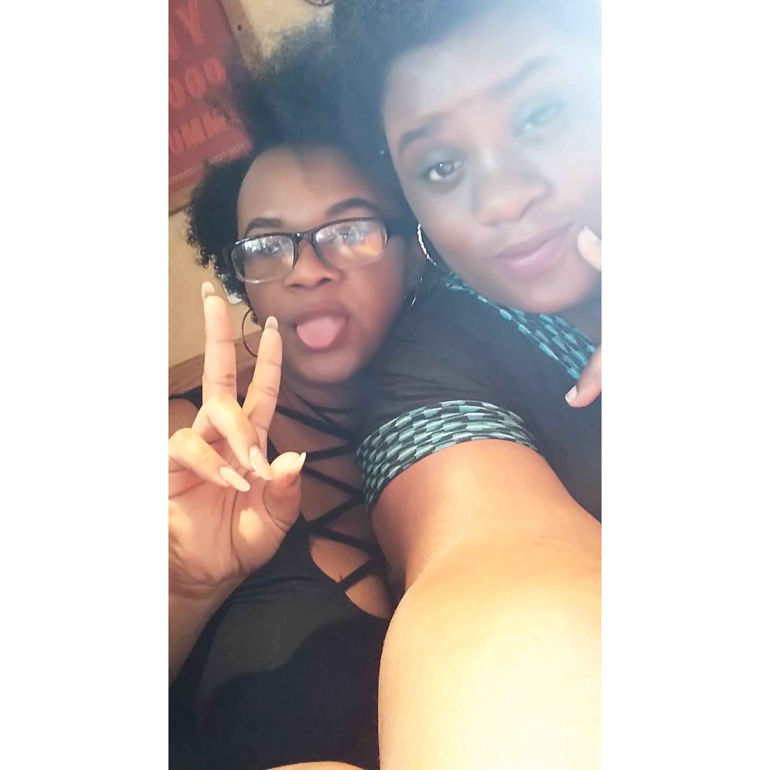 Us when we was just simply F.R.I.E.N.D.S 😉😉 Lol we maybe had some benefits too..