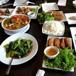 Mai's Restaurant