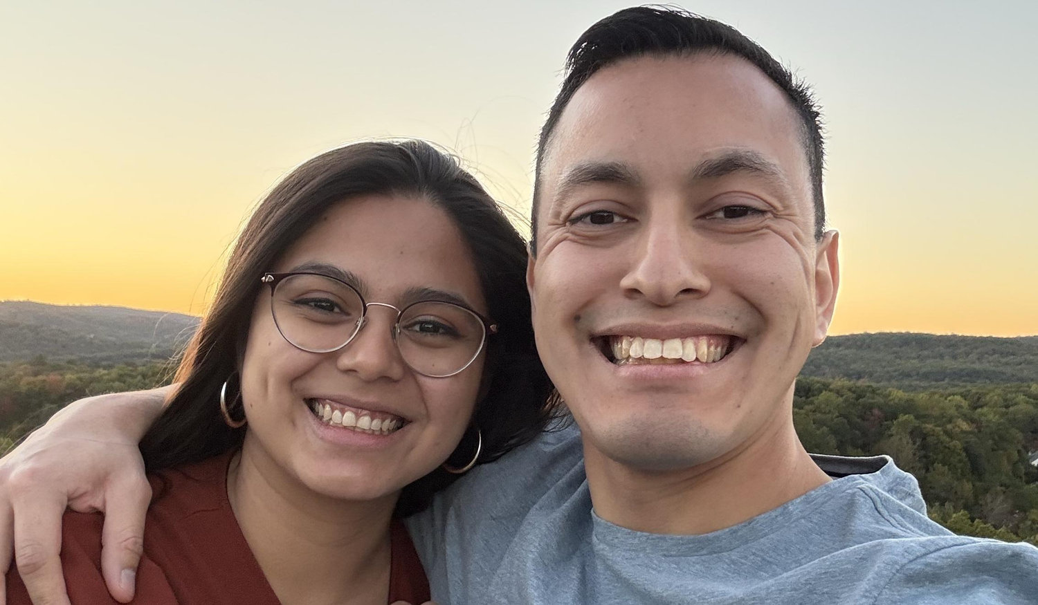 The Wedding Website of Juan Lona and Alexia González