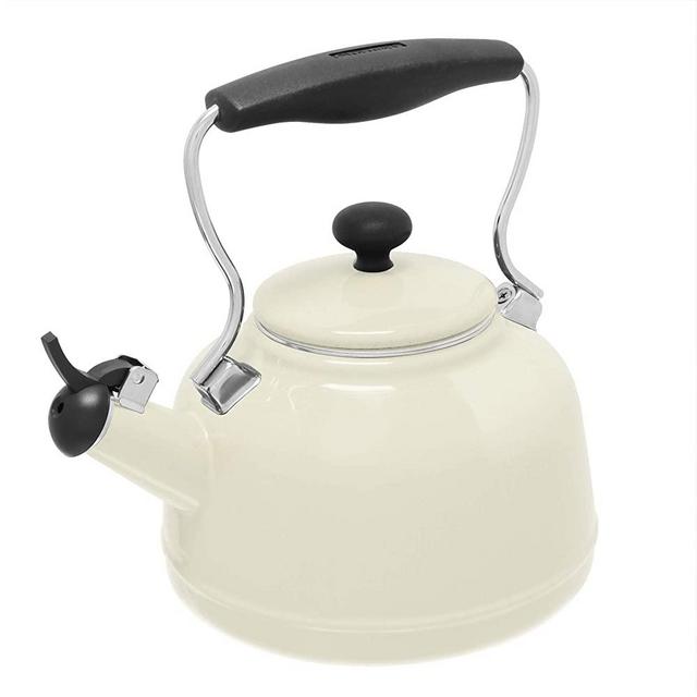 Chantal Vintage Teakettle, 1.7-Quart, Cream