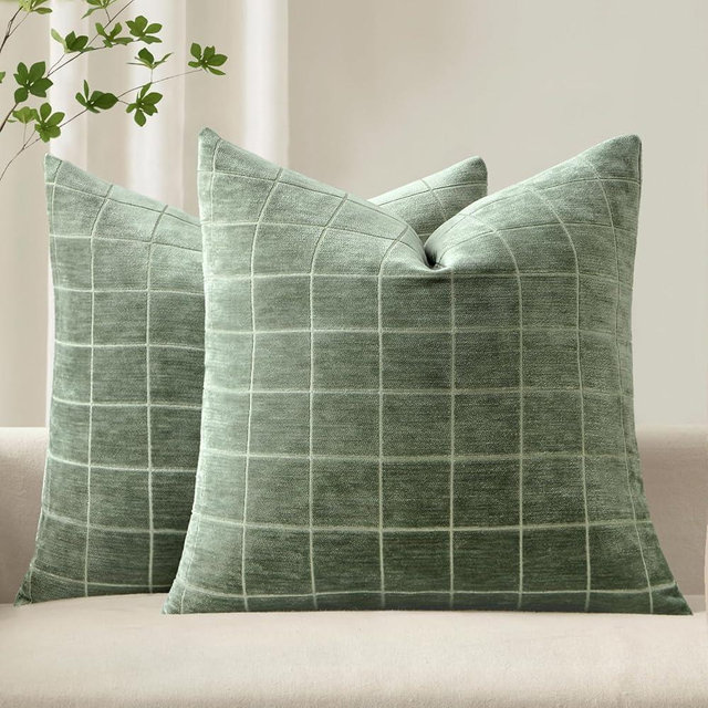 MIULEE Decorative Chenille Check Throw Pillow Covers Vintage Plaid Couch Pillows 20x20 Inch Set of 2 Neutral Boho Farmhouse Cushion Covers Modern Home Decor for Sofa Bed Living Room Sage Green