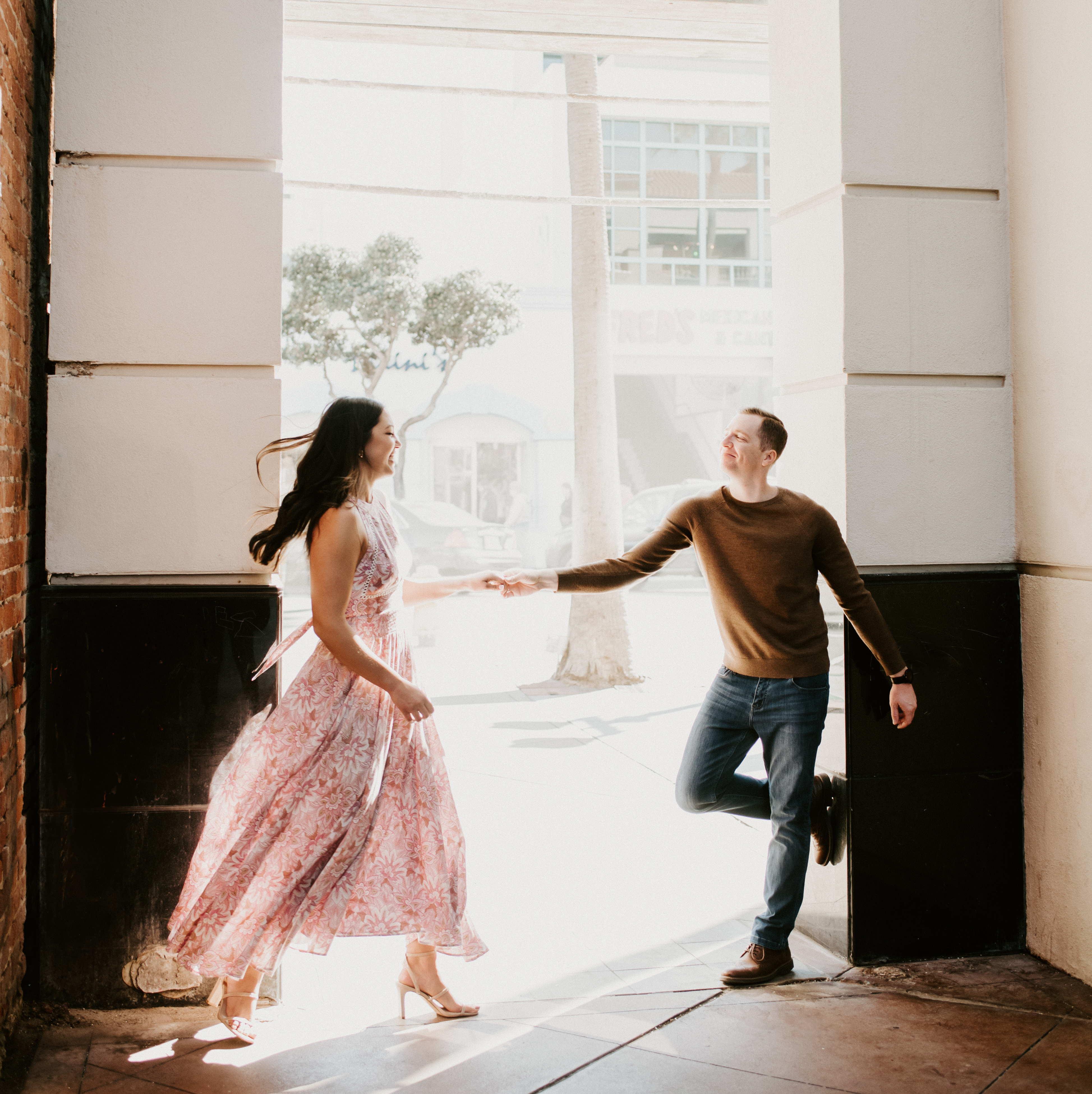 Engagement photographer: Tara Deaton