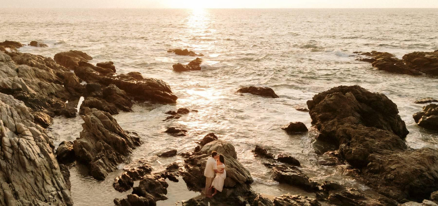 The Wedding Website of Mallory Halfert and Grant Schraeder