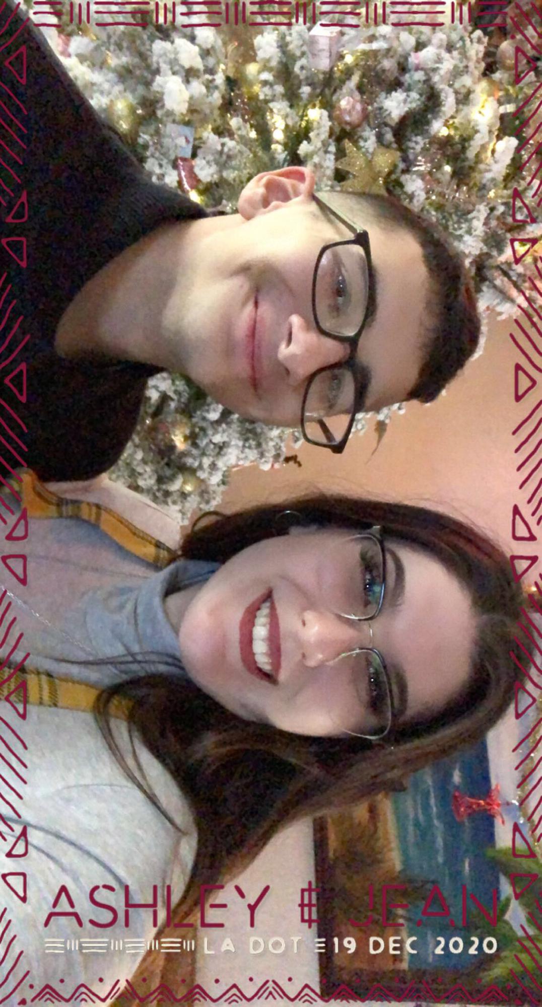 December 24th 2020
Our last Christmas together before the big move and our second Christmas together with with family 🎄💋💗