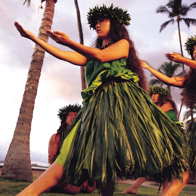 Old Lāhainā Lūʻau - Traditional Hula & Feast