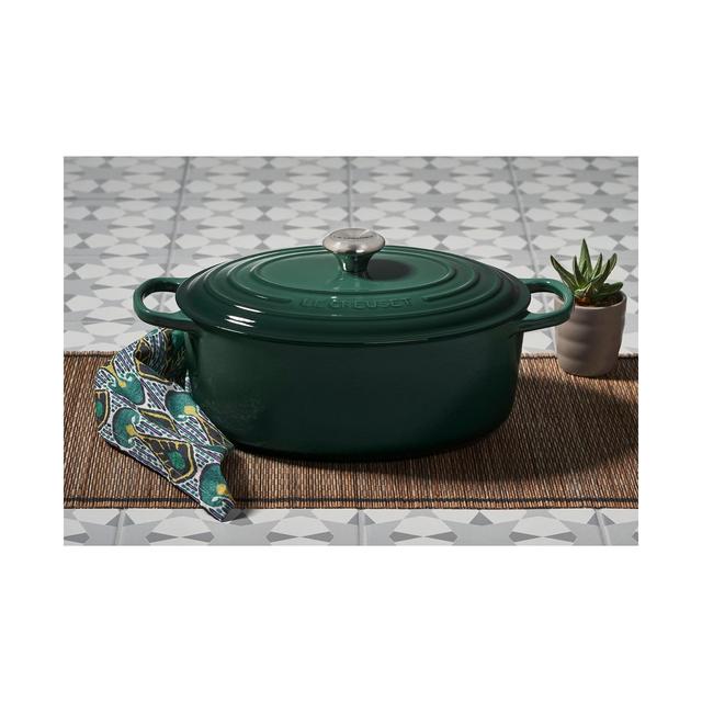 Blue Damask Crock Pot Classic Manual Control 2.5 Quarts Round