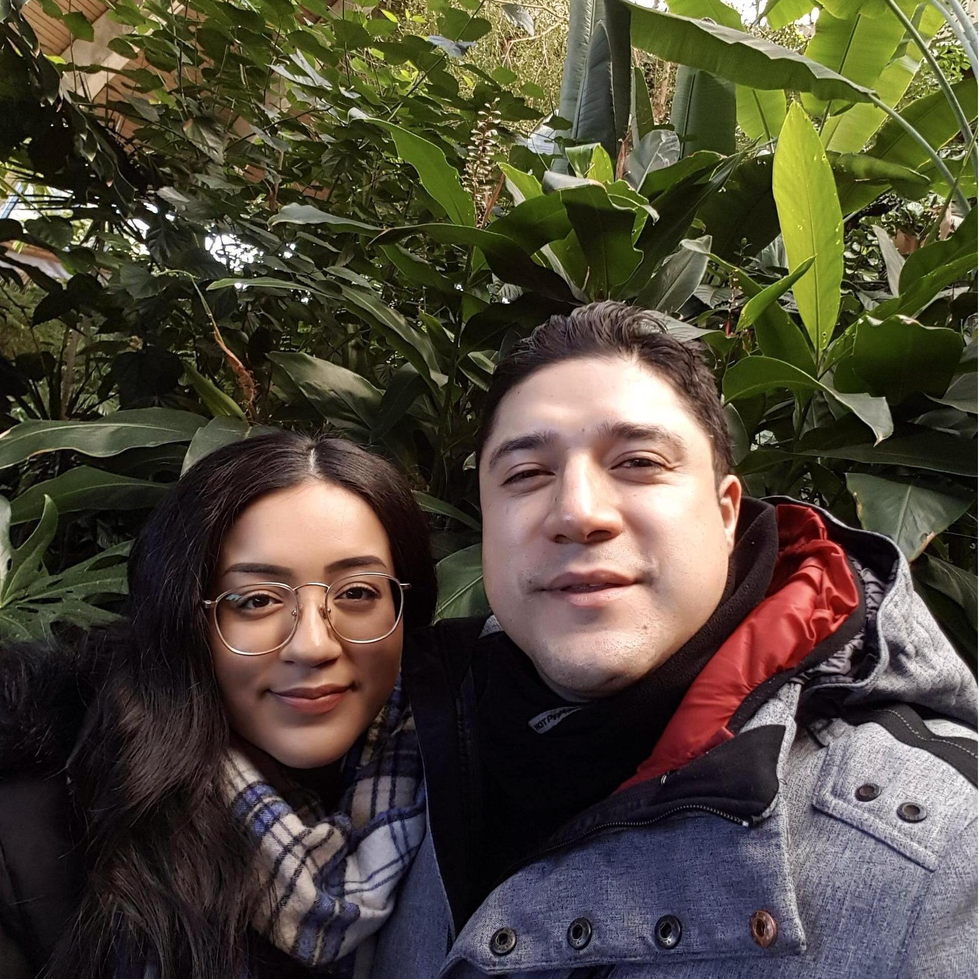 A family trip to the zoo.