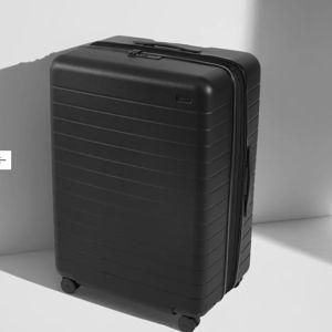 Large Expandable Suitcases: Jet Black | Away