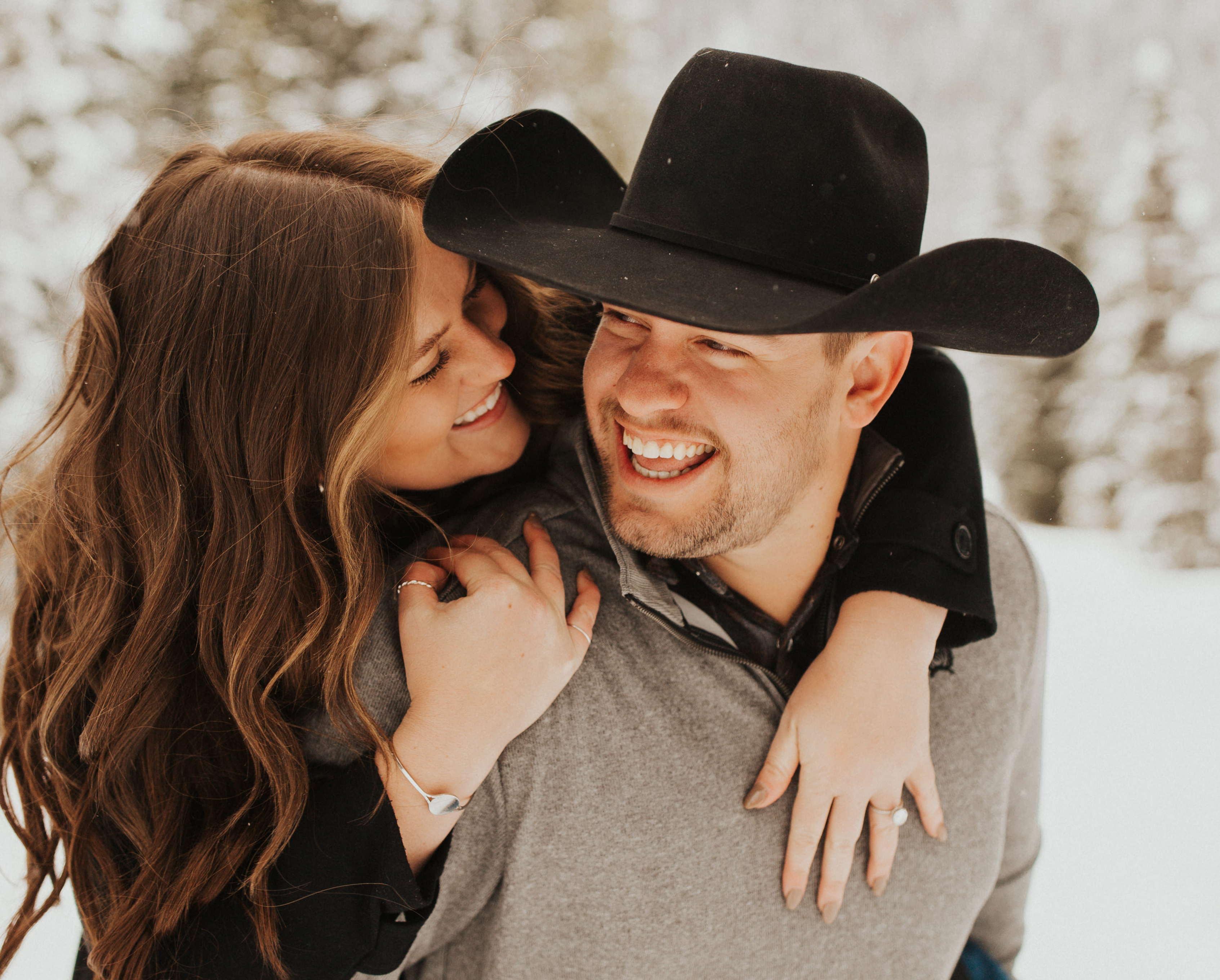 The Wedding Website of Elise Hill and Andrew Bowles