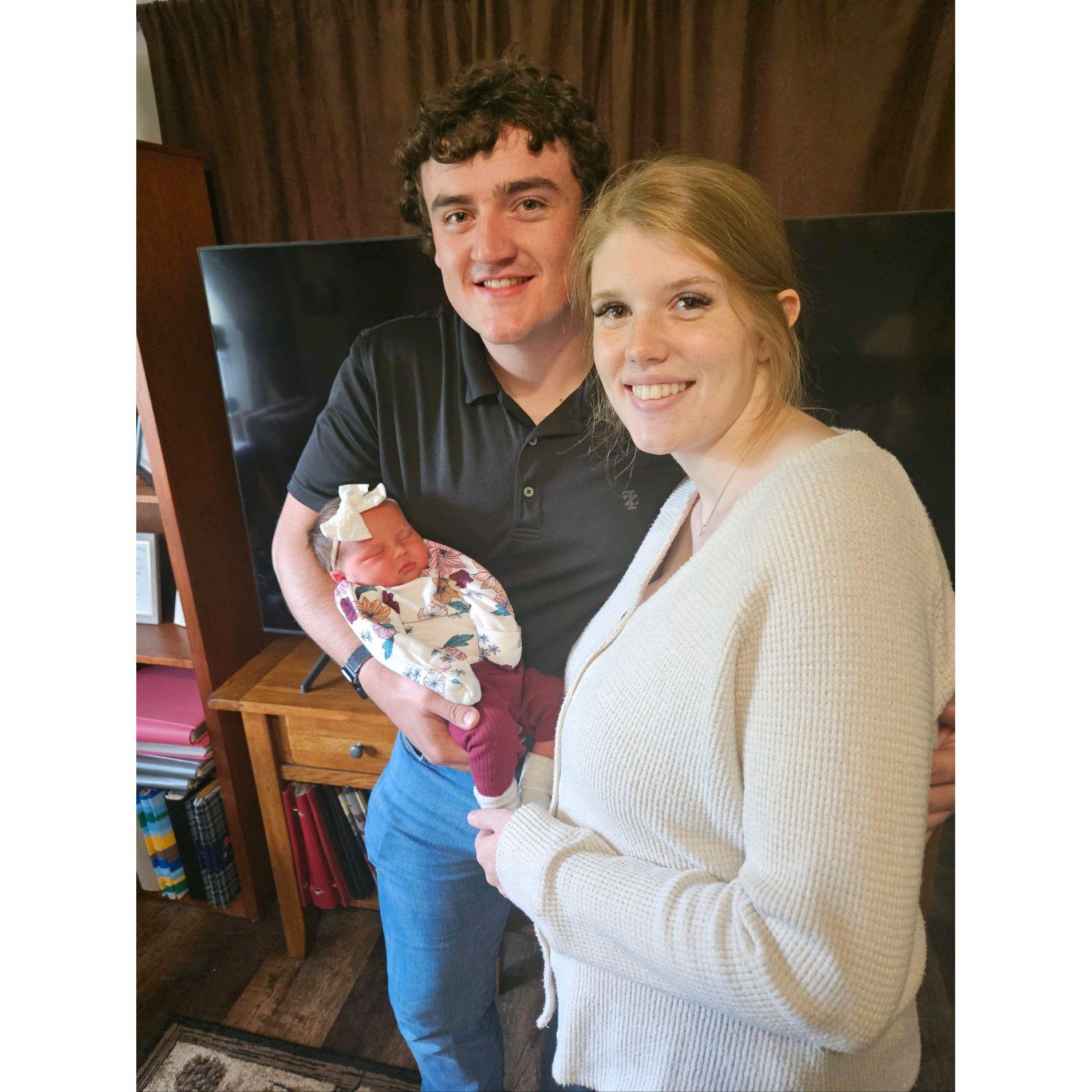 Became a family of 3. Aug 2024