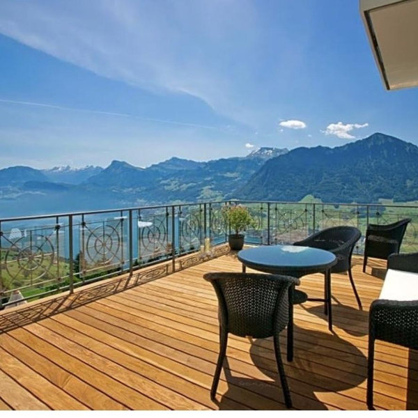 Honeymoon Resort