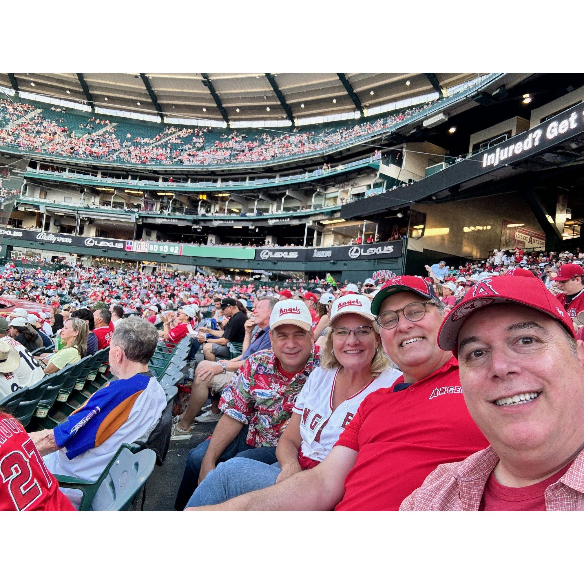 Our first "connection" - the Steves!