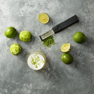 3-In-1 Cocktail Garnish Tool