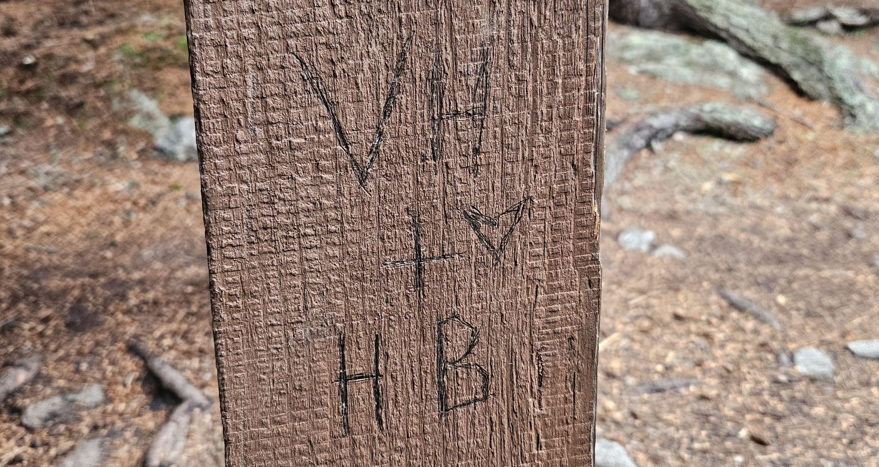 The Wedding Website of Victoria Horne and Hunter Bright