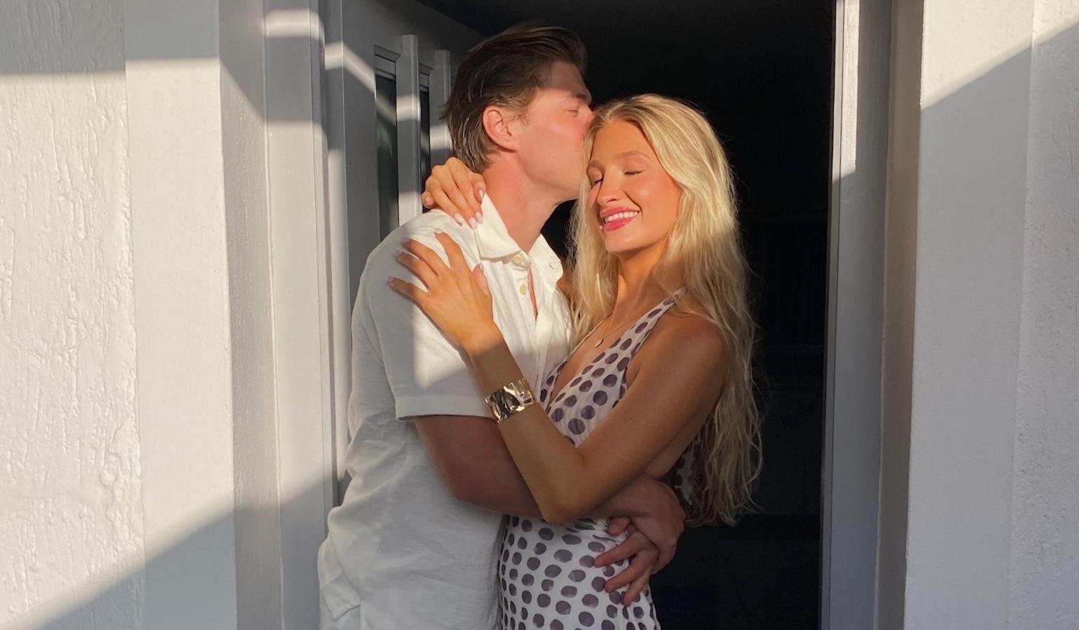 The Wedding Website of David Richard Cartier and Sydney Morgan Knott