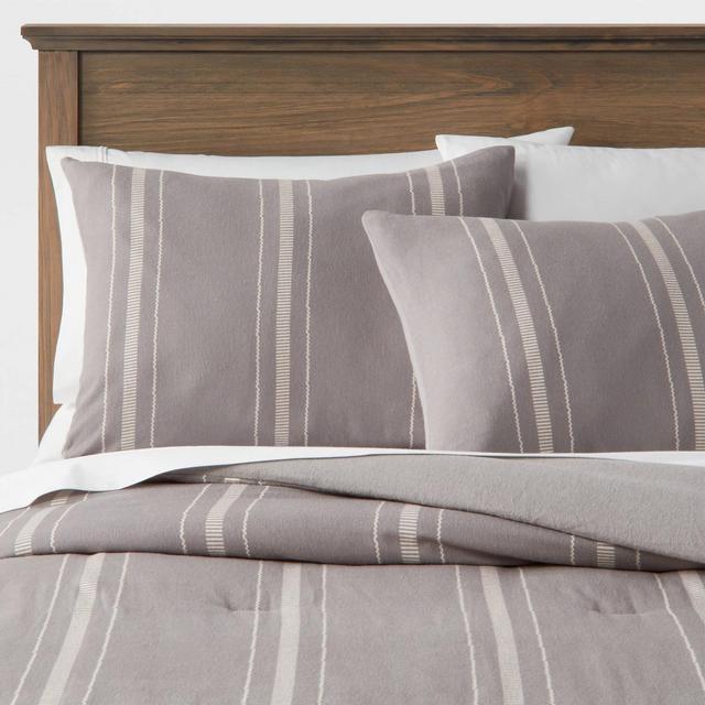 Full/Queen Flannel Comforter & Sham Set Gray Plaid - Threshold™