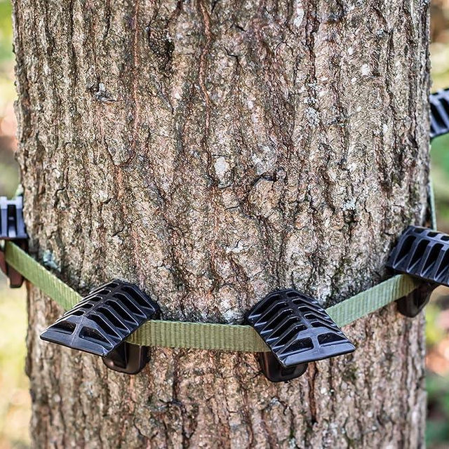 Saddle Hunting Ring of Steps Platform from Bullman Outdoors. 6 Platform Steps, 1 HD Ratchet Strap with Black Rubber Handle.