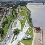 WALK IN TOM LEE PARK