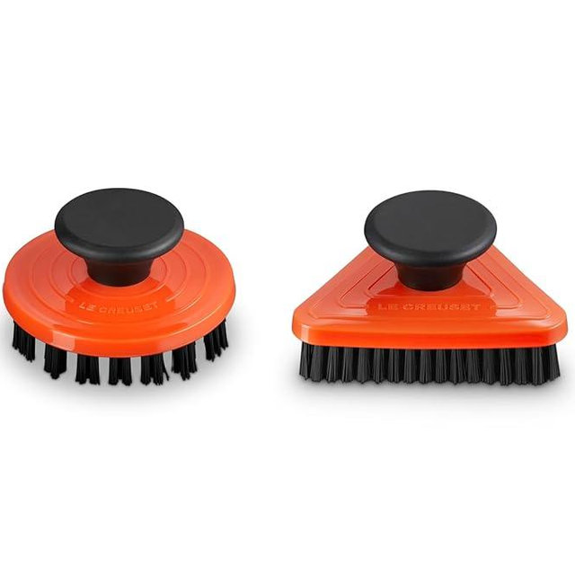 Le Creuset Set of 2 Cleaning Brushes, Flame