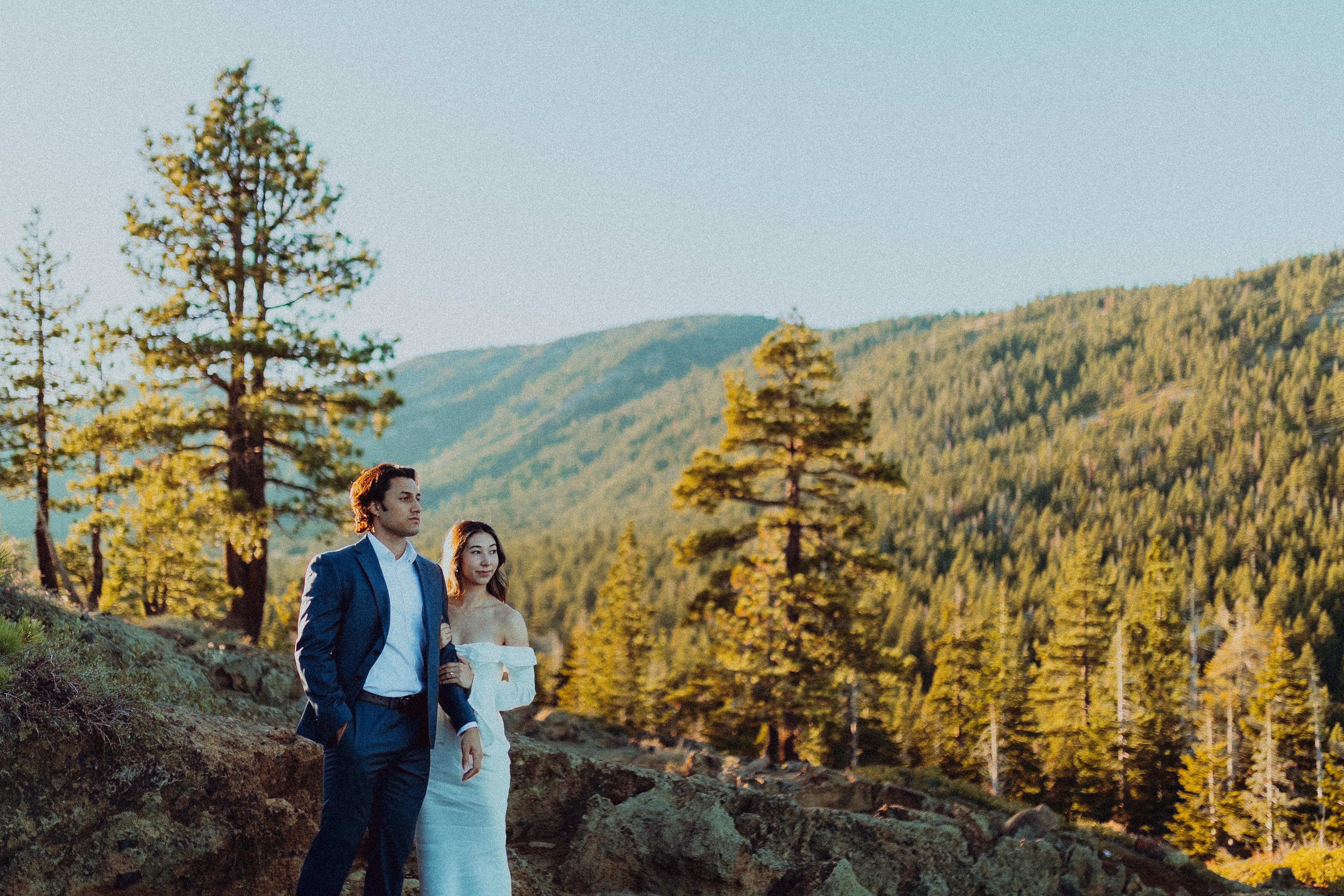 The Wedding Website of Alexa Hoops and Abrahim Ahmed