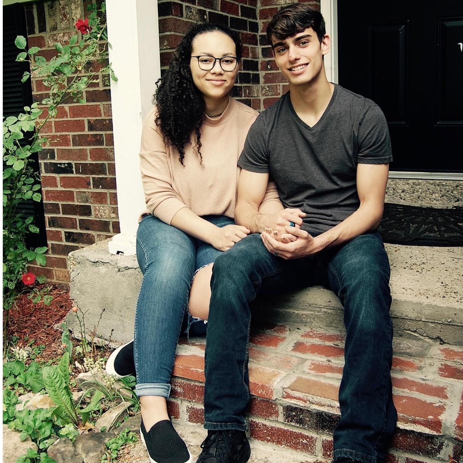 WERE GETTING MARRIED !!!!!!!