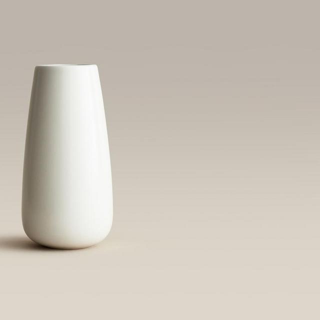 Bud Vase (Color: Fog)