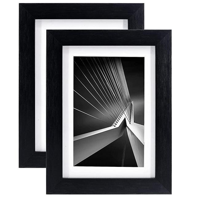 GraduationMall 5x7 Picture Frames or Display 4x6 Photo with Mat,Wood Grain,High Definition Glass,Gallery Wall or Tabletop Decor,2 Pack