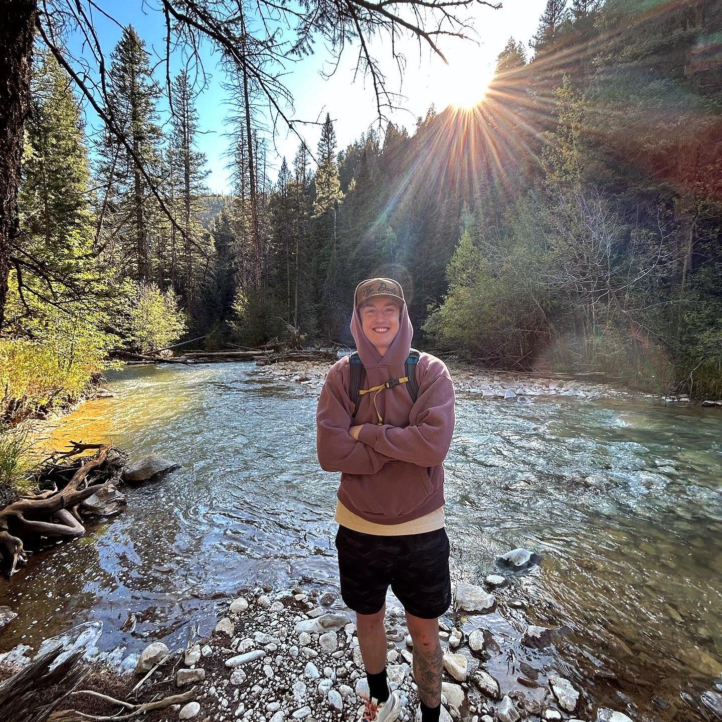 Ian loves any stream lol