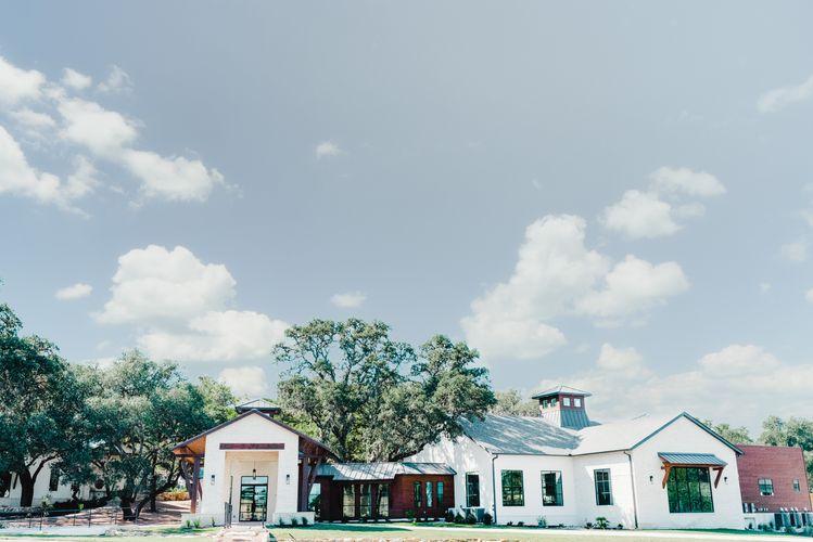 The Wedding Website of Catlyn Fucciani and Neil Wibbenmeyer