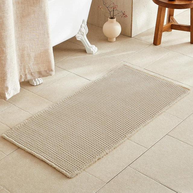 TYUU Beige Bathroom Rug, Waffle Bath Mat Non Slip Washable Super Absorbent Quick Dry Boho Farmhouse Bathroom Decor, 48"x24" Beige