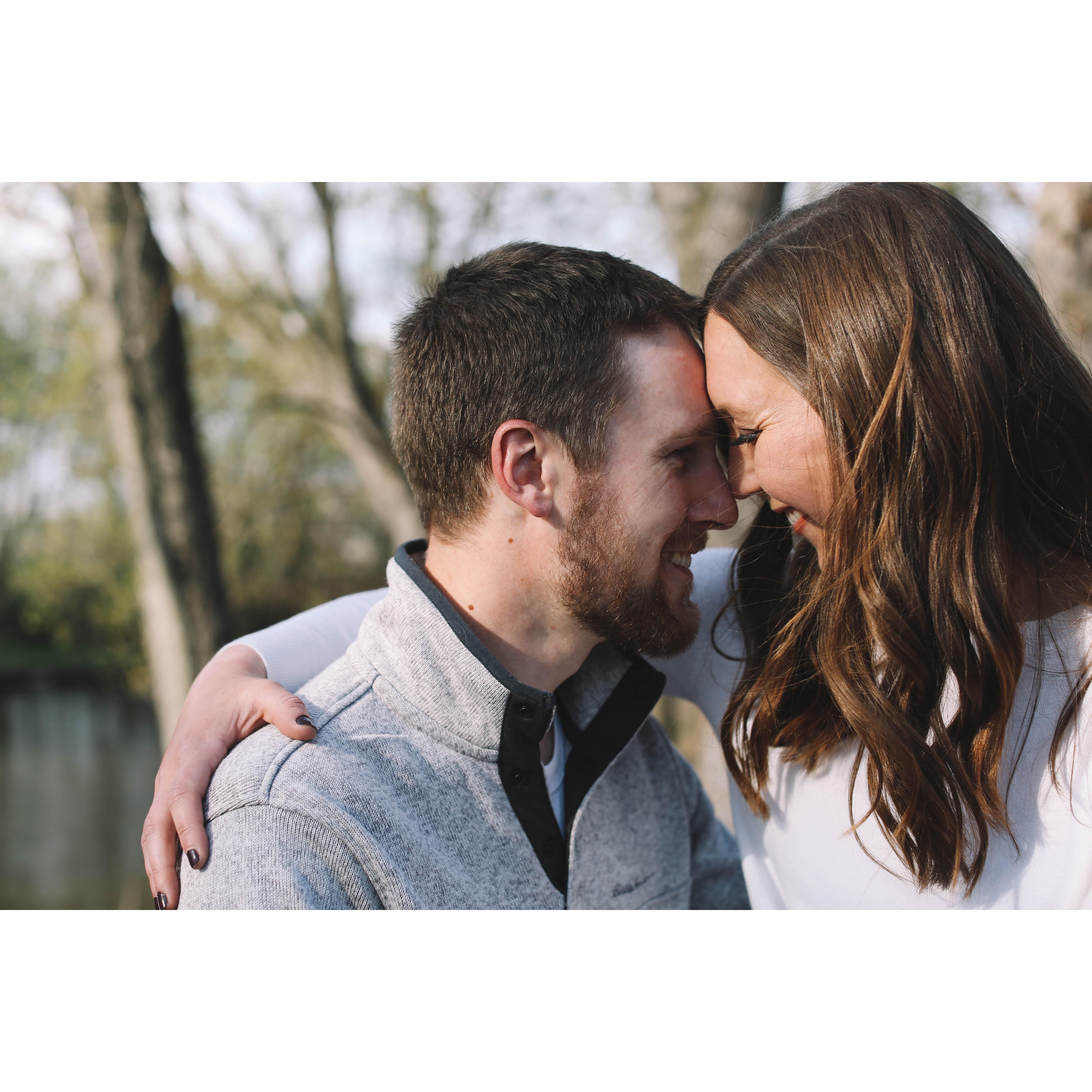 Engagement Photos: RMT Photography