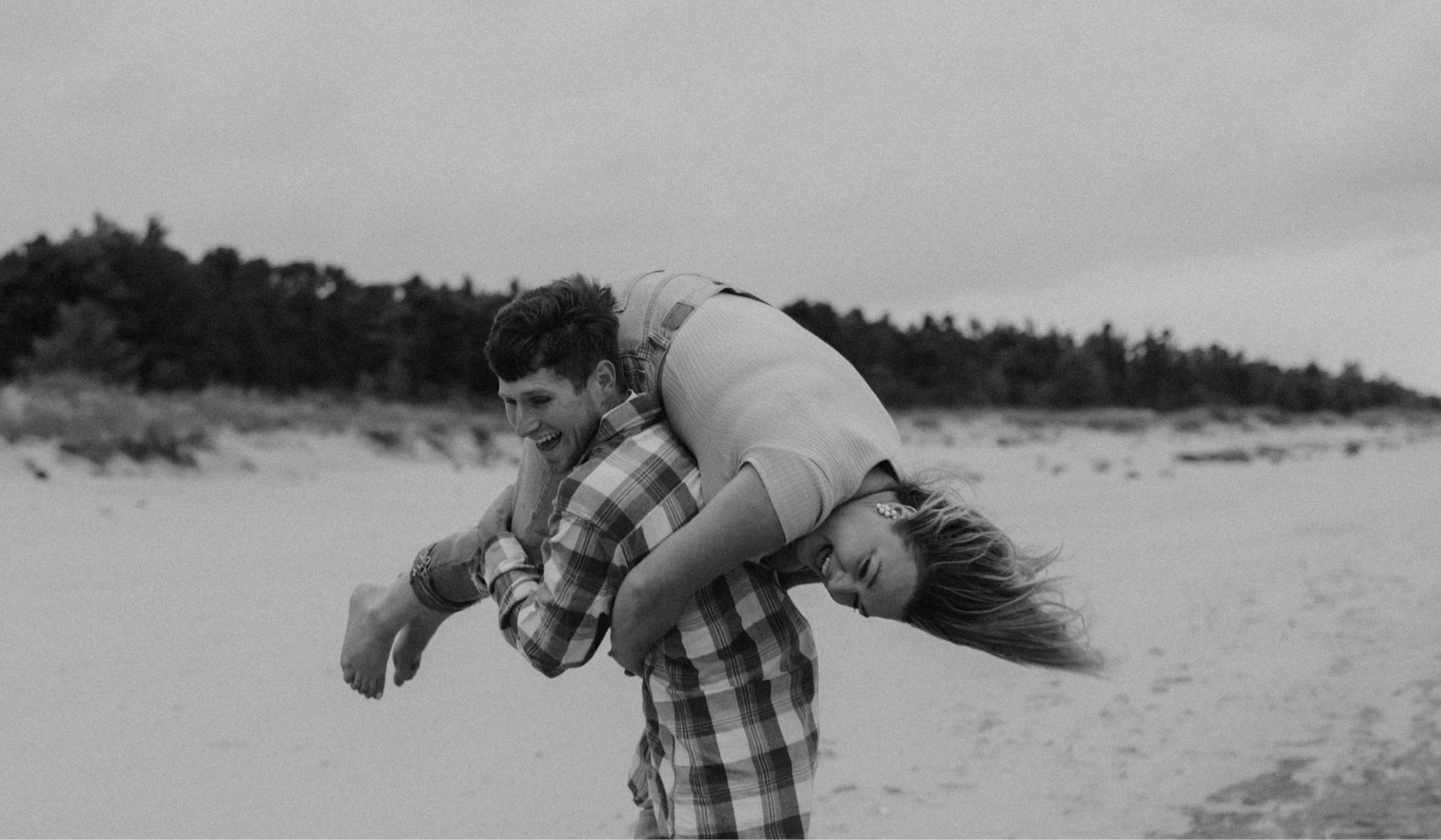 The Wedding Website of Madelyn Rose Koepp and Benjamin Michael VanRossum