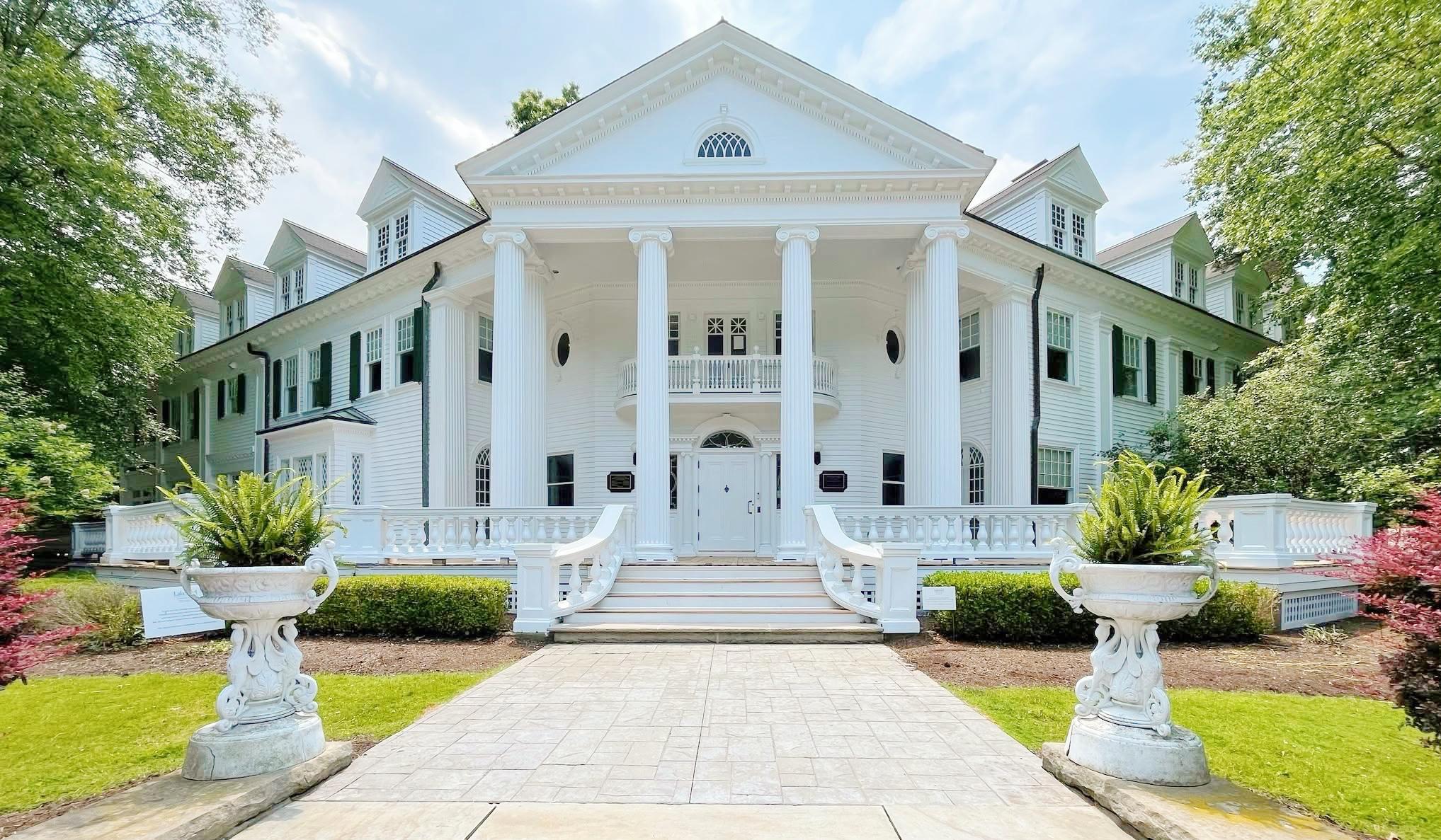 The Wedding Website of Haley Mitroff and Joey Morris