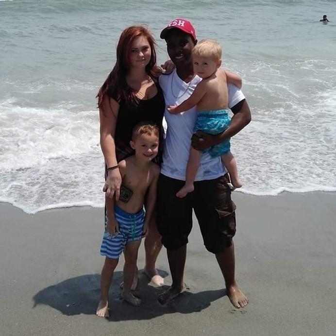 Brides Cousin Danielle (little sister) and Family.  Varney family