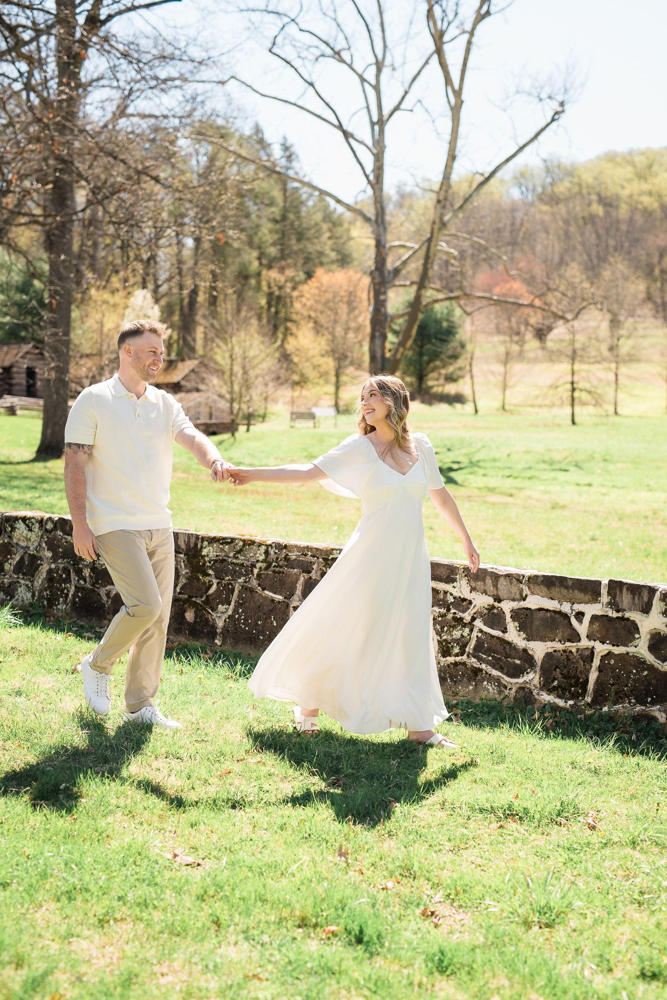 The Wedding Website of Dayna Miller and Matthew Hahn