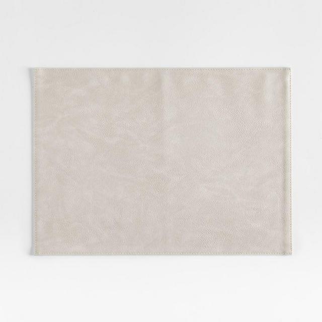 Maxwell Pearl Rectangle Easy-Clean Placemat