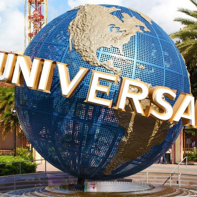 Universal Studios Florida “Mini-Moon” Tickets