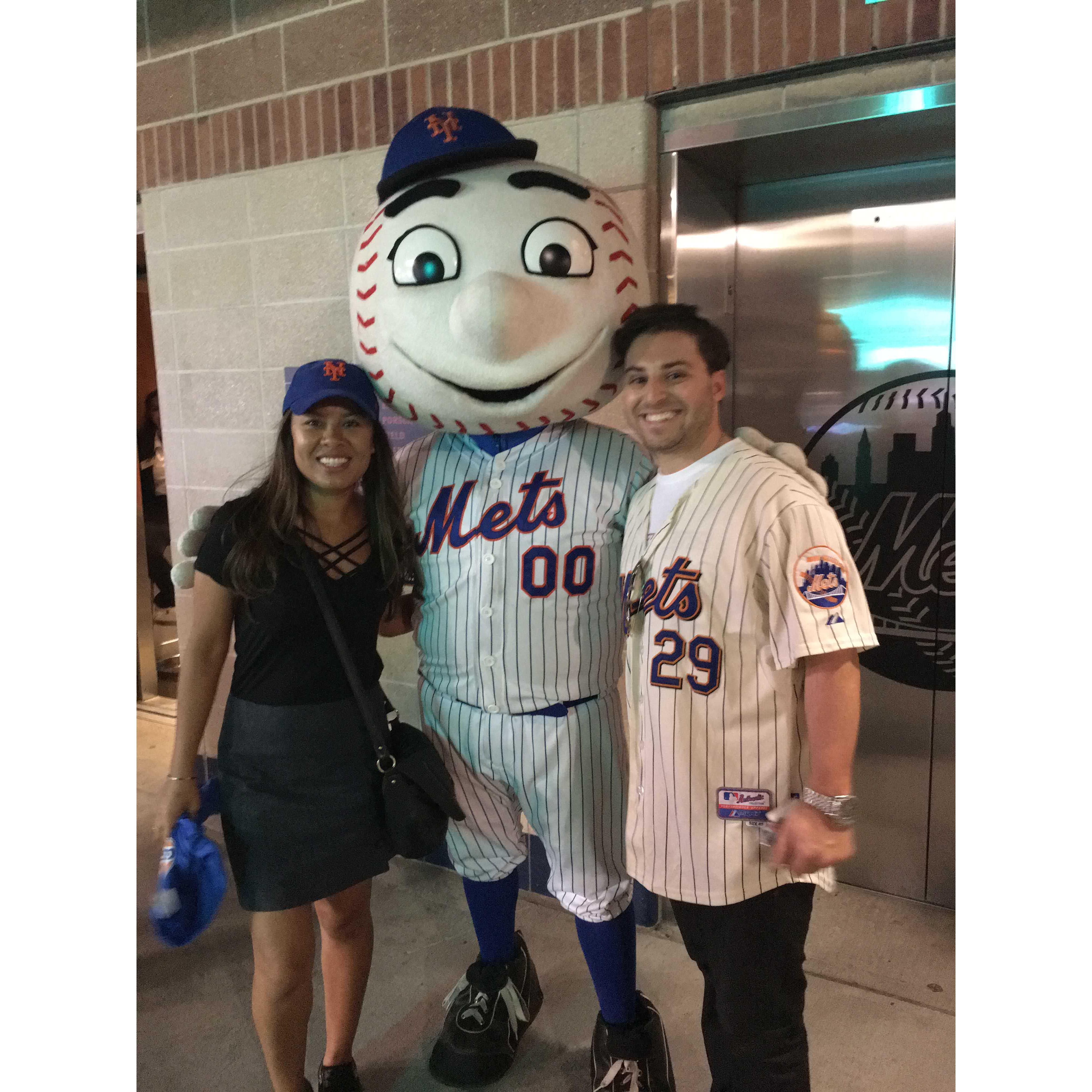 Our second date at the Mets Game!
