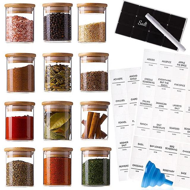 Stylvio 12 Pcs 4oz Glass Spice Jars with Airtight Natural Bamboo Lids Set, 12 Seasoning Jars with 95 Pre-printed Minimalistict Labels + 12 Black Chalkboard Labels and Erasable Liquid Chalk Pen + Silicone Spice Collapsible Funnel Included