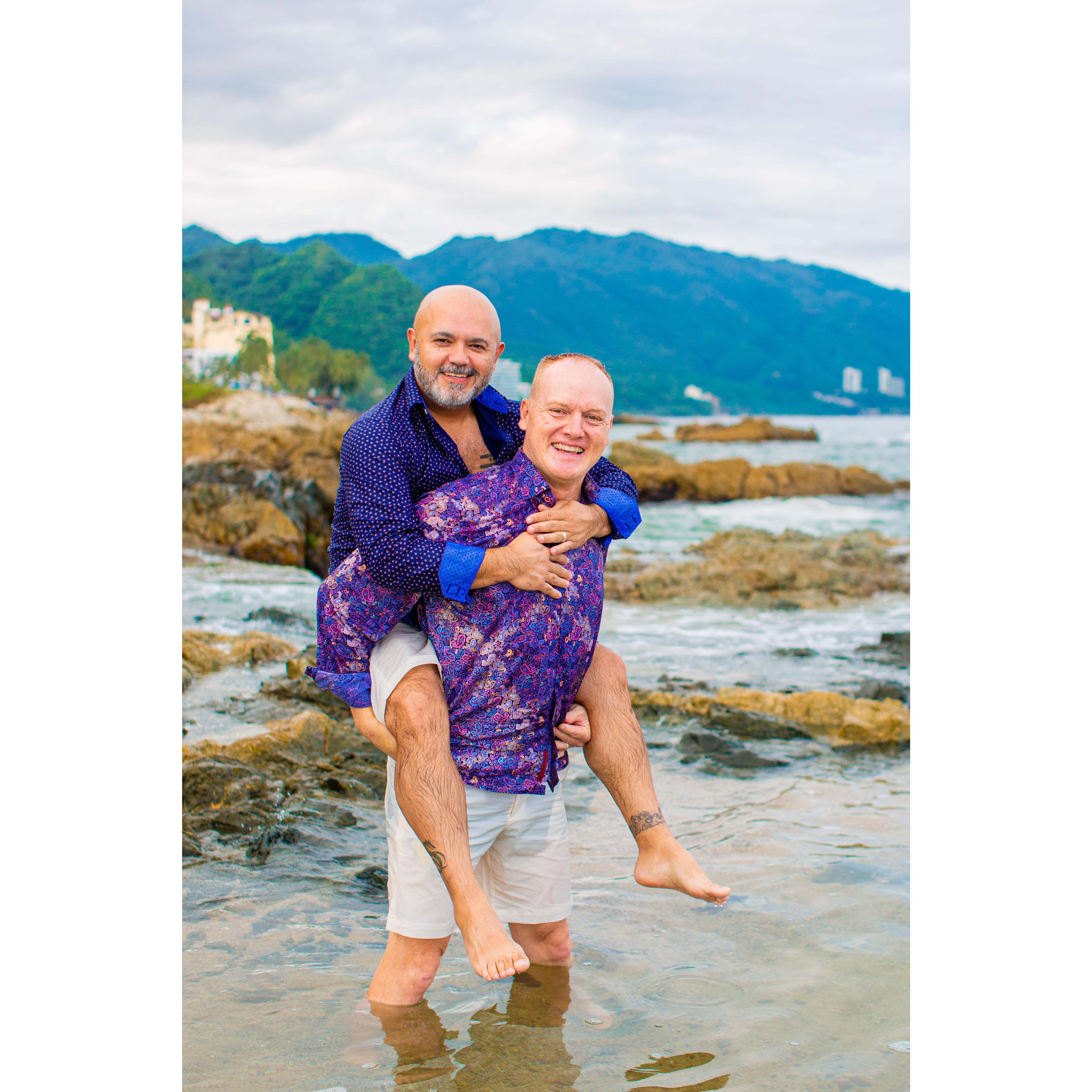 Puerto Vallarta Engagement Pictures 2022