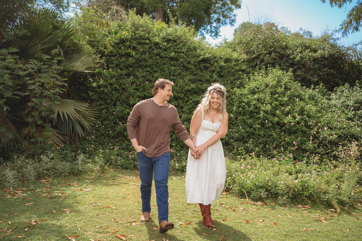 The Wedding Website of Kerra Gibbens and Joshua Schmitt