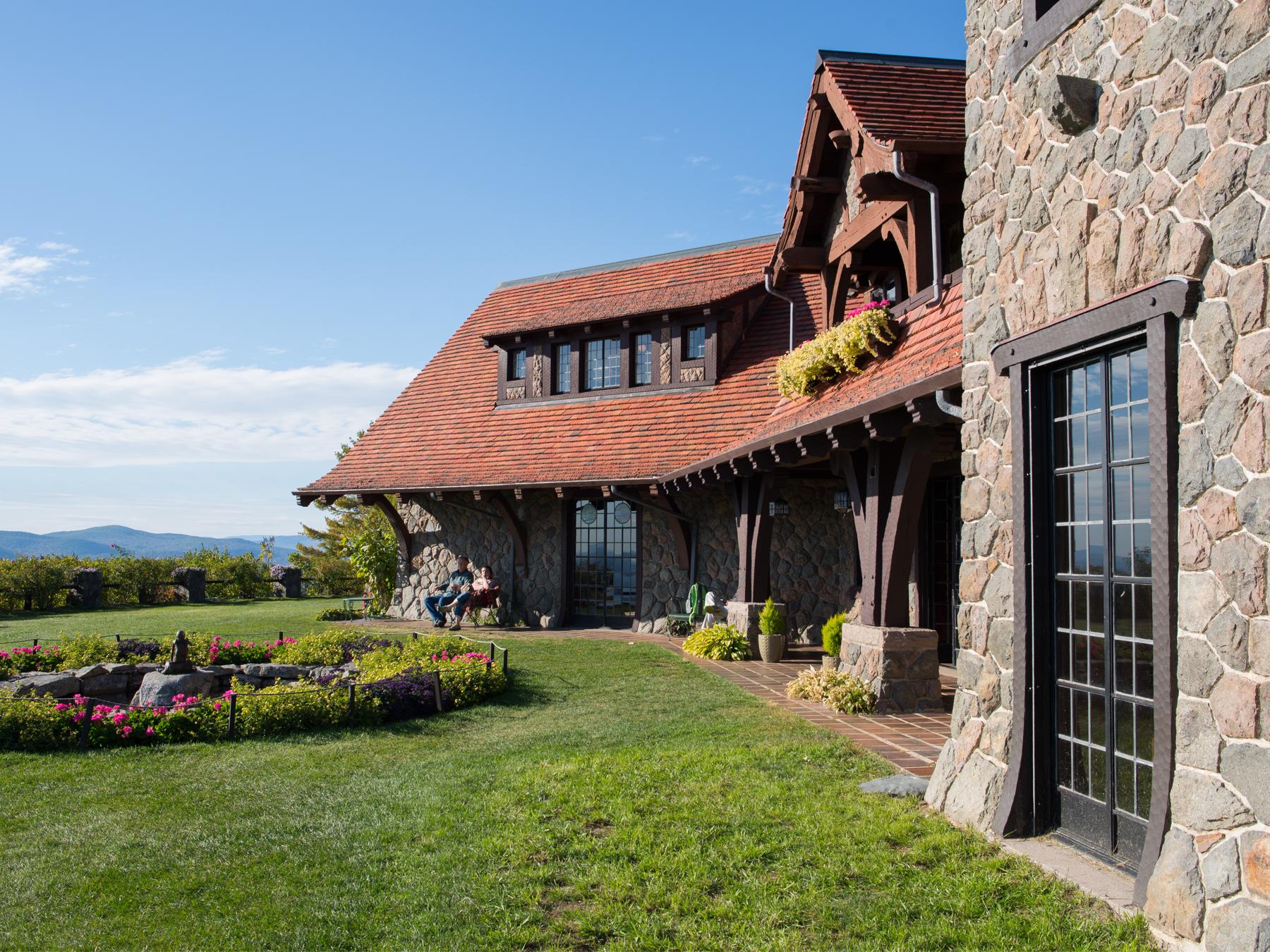 The Wedding Website of Katie Callahan and George Abele