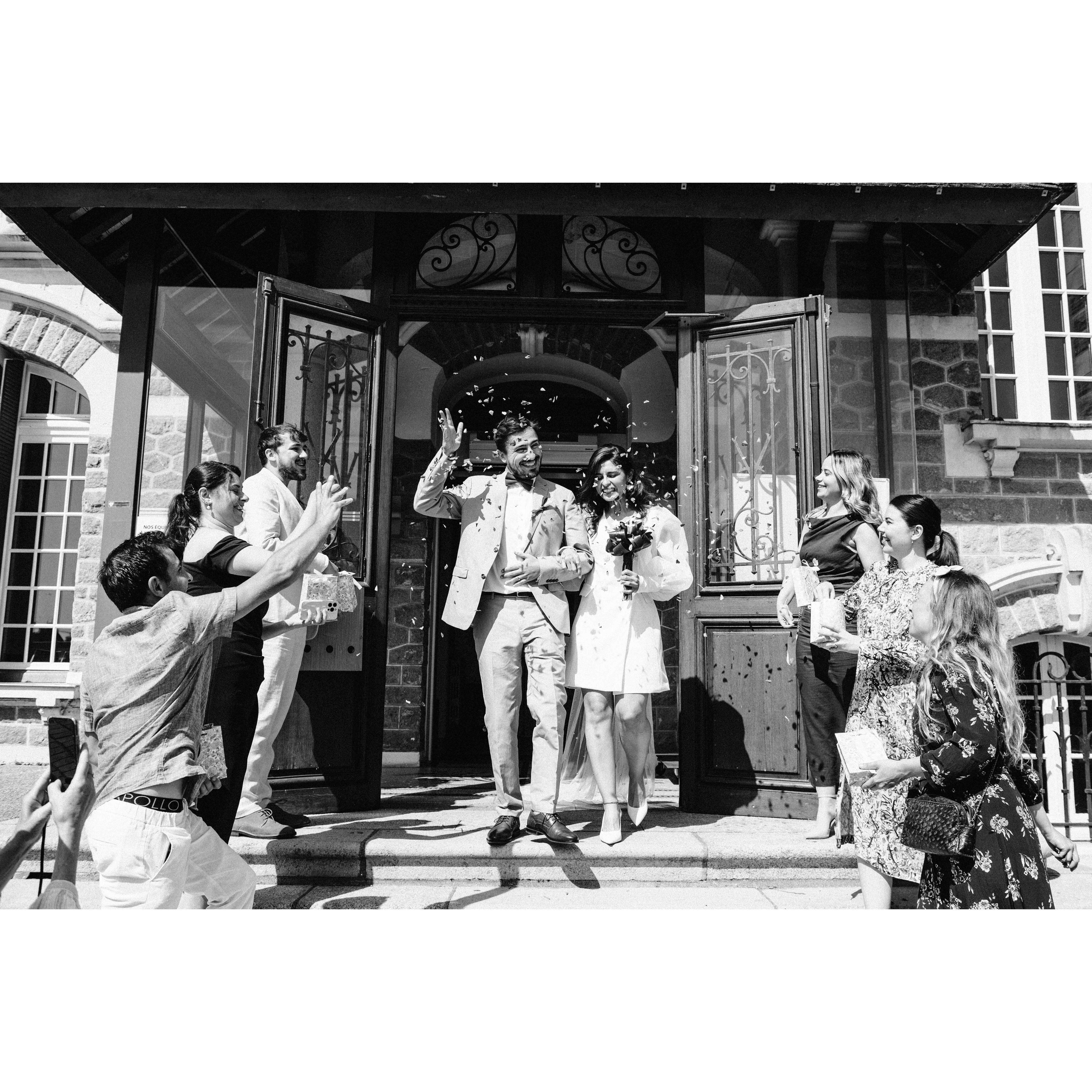 In case you didn't know... we got married on May 30!